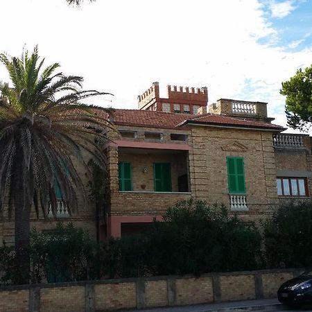 Tortoreto Appartamento Esmeralda מראה חיצוני תמונה